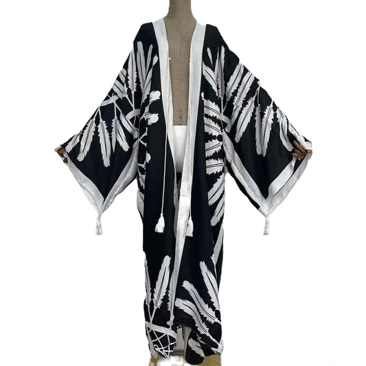 Black/White Feathers Kimono