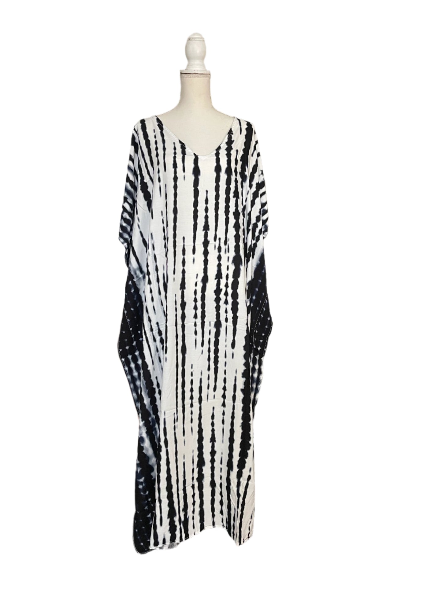 White & Black Waterfall Muumuu/Kaftan